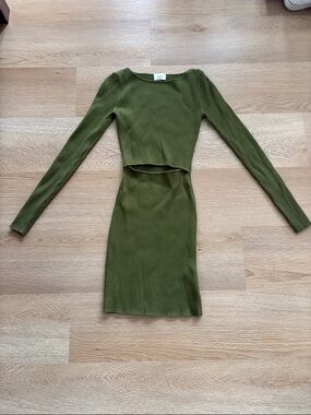 Wilfred Olive Green Ribbed Long-Sleeve Cutout Dress